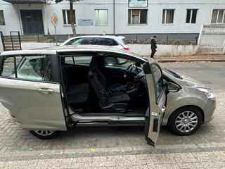 Ford B-Max foto 6