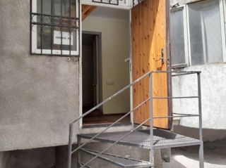 Apartament cu 2 camere, 46 m², Centru, Chișinău foto 3