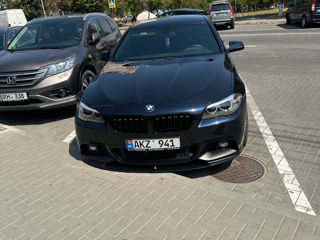 BMW 5 Series foto 7