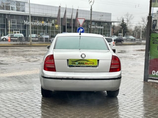 Skoda Superb foto 5