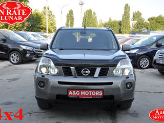 Nissan X-Trail foto 2