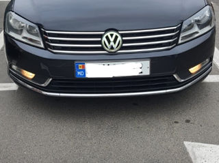 Volkswagen Passat foto 2