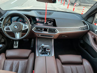 BMW X7 foto 7