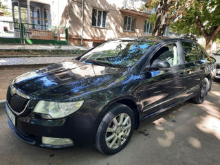 Skoda Superb foto 2