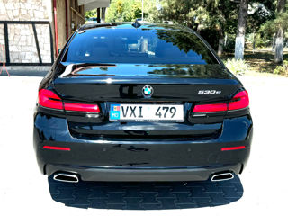 BMW 5 Series foto 7