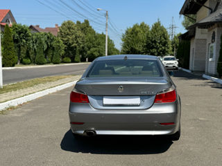 BMW 5 Series foto 9