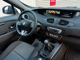 Renault Grand Scenic foto 16