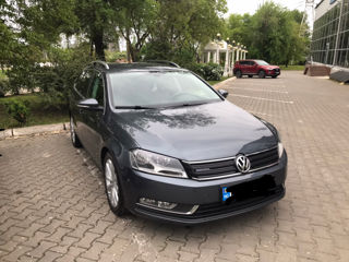 Volkswagen Passat foto 3