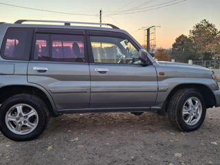 Mitsubishi Pajero Pinin foto 2