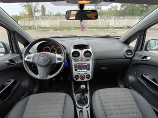 Opel Corsa foto 8