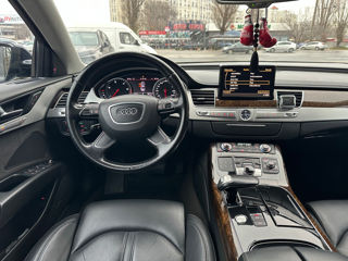 Audi A8 foto 7