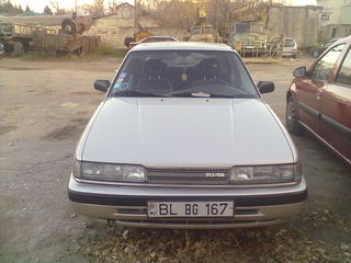 Mazda 626 foto 1