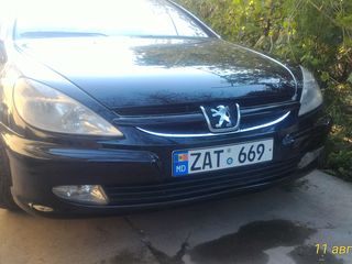 Peugeot 607 foto 1