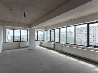 Apartament cu 3 camere, 88 m², Centru, Chișinău foto 2
