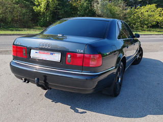 Audi A8 foto 6