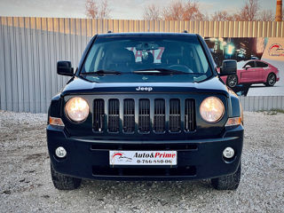 Jeep Patriot foto 2