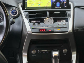 Lexus NX Series foto 10