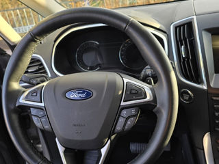 Ford S-Max foto 8