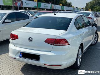 Volkswagen Passat foto 4