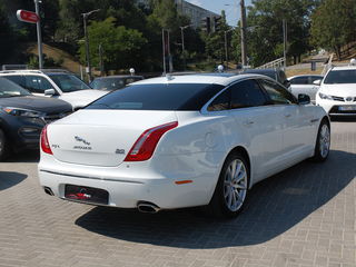 Jaguar XJ foto 4