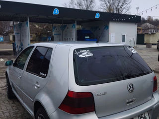 Volkswagen Golf foto 2