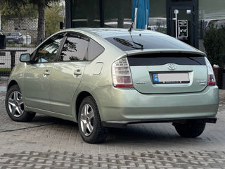 Toyota Prius foto 5