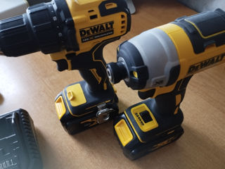 DeWalt DCD 708 + DeWalt DCF 887 foto 2