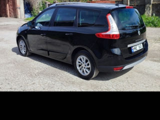 Renault Grand Scenic foto 3