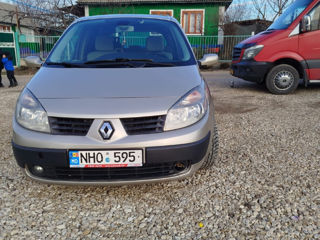 Renault Scenic foto 2