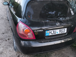 Nissan Almera foto 3