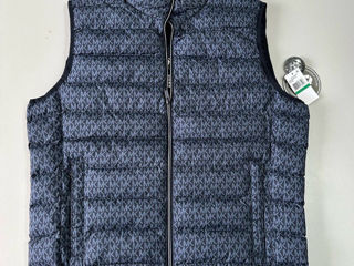 Продам жилетку Michael Kors Quilted Vest foto 2