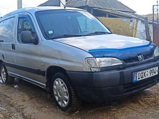 Peugeot Partner foto 1