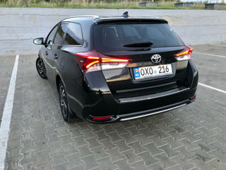 Toyota Auris foto 5