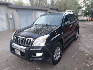 Toyota Land Cruiser Prado foto 6