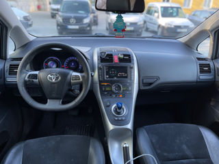 Toyota Auris foto 12