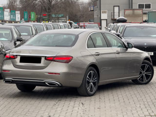 Mercedes E-Class foto 3