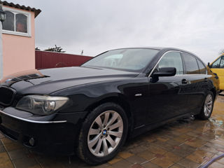 BMW 7 Series foto 2