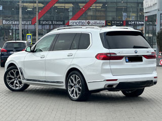 BMW X7 foto 3