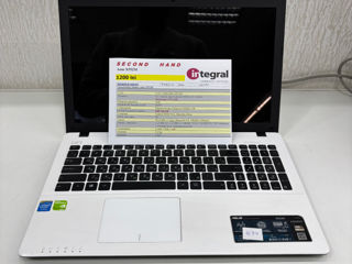 Laptop Second-Hand Asus X552M