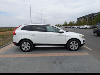 Volvo XC60 foto 9