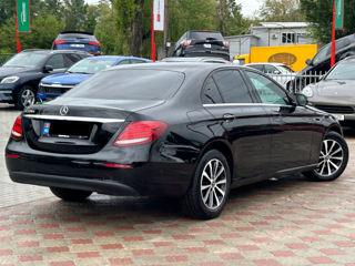 Mercedes E-Class foto 4