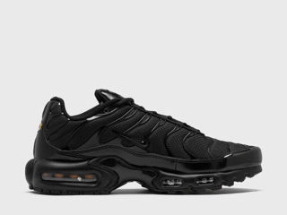 Новые оригинальные Nike TN Air Max Plus Triple (42-42.5) foto 6