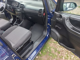 Opel Zafira foto 7