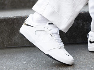 Новые оригинальные кроссовки Nike SB Ishod premium foto 2