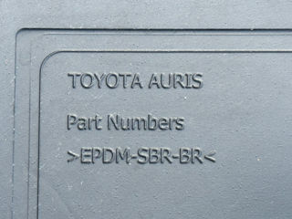 Covorase  Toyota  Auris  2007-2019  Original foto 10