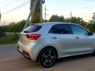 KIA Rio foto 9