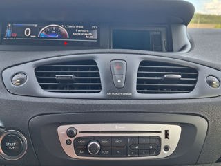 Renault Grand Scenic foto 2