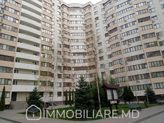 Apartament cu 2 camere, 81 m², Botanica, Chișinău foto 10