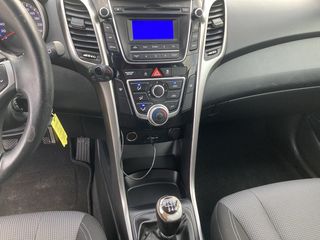 Hyundai i30 foto 8