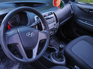 Hyundai i20 foto 2